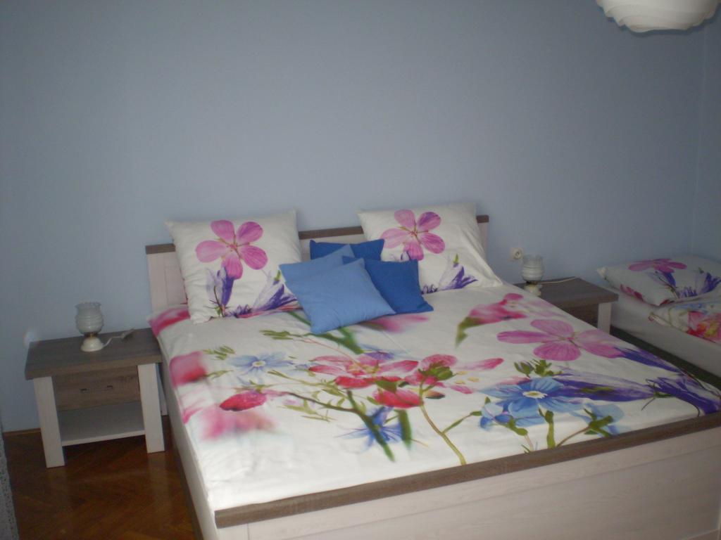 Apartman Pro 4 Osoby เชสกา สกาลิเซ ห้อง รูปภาพ